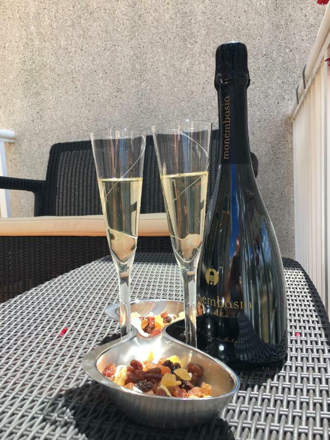 Casa Balmins Sitges Bed & Breakfast エクステリア 写真