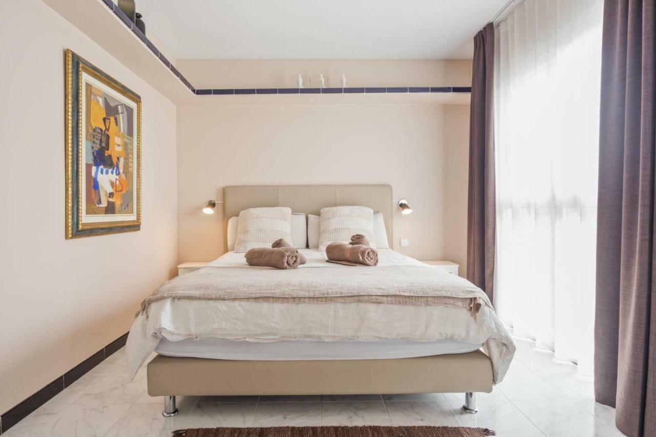 Casa Balmins Sitges Bed & Breakfast エクステリア 写真